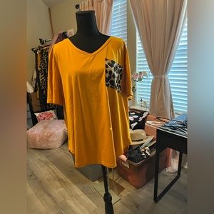 Chettah print t shirts